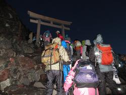 一生に一度は富士登山！