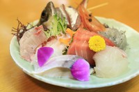 「和食処こばやし」ひもの屋が営む和食処は鮮度溢れる魚介定食が人気