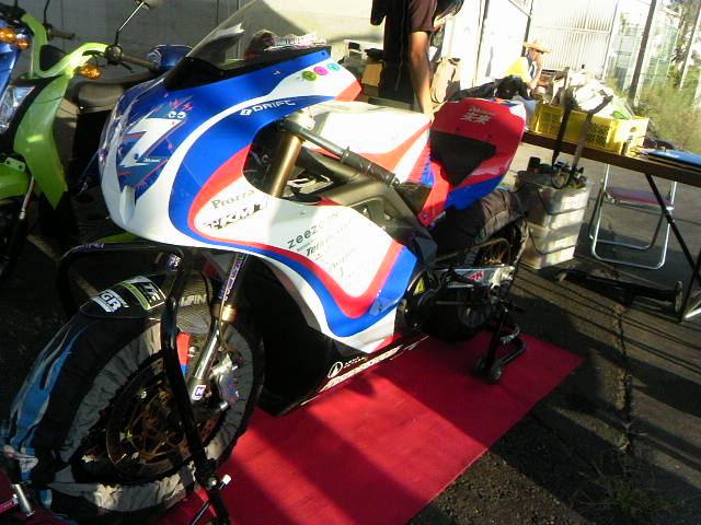 ソーラーバイクレース 2012での一コマ 4☆