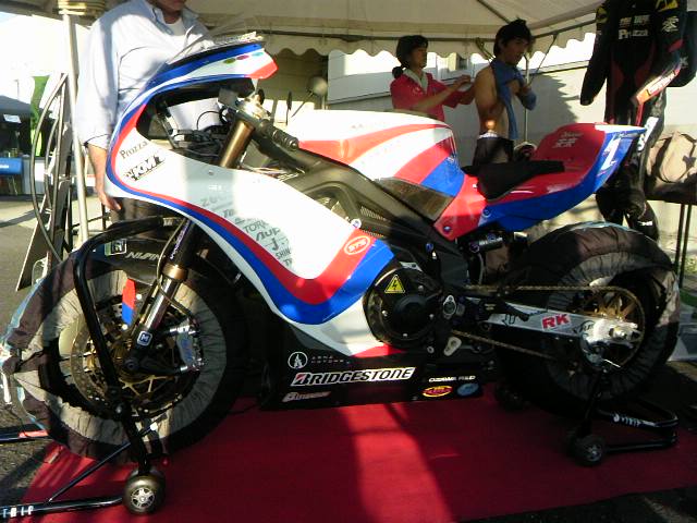 ソーラーバイクレース 2012での一コマ 4☆