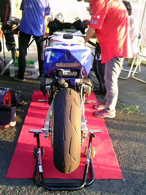 ソーラーバイクレース 2012での一コマ 4☆