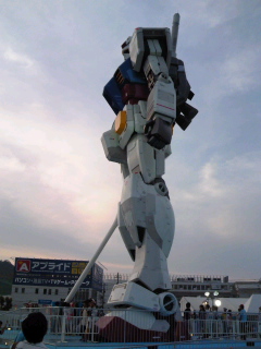 東静岡のガンダムでの一コマ 4☆