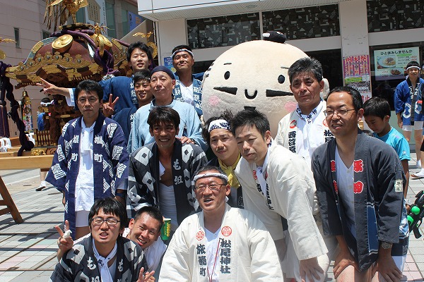 軽トラ市と松尾神社のお祭り