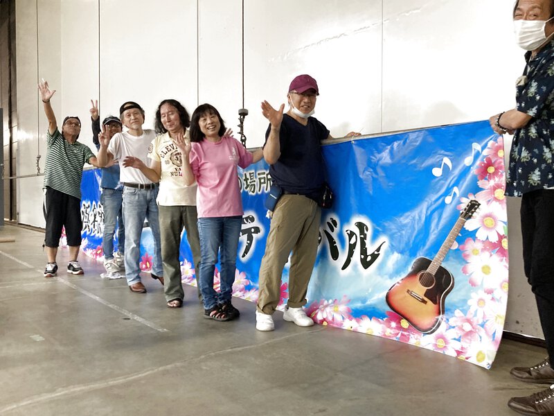 明日の準備進む浜名湖ガーデンパーク屋外ステージ 明日の準備進む浜名湖ガーデンパーク屋外ステージ