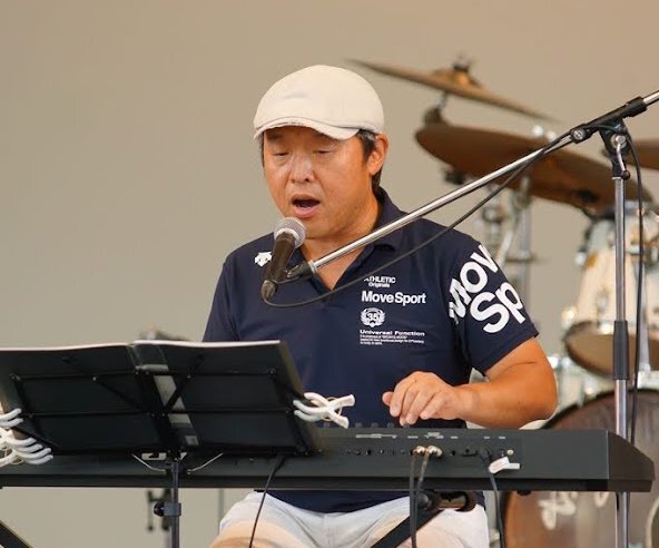 10組目は、やまちゃん 第一回浜名湖フォークフェスティバル 10組目は、やまちゃん 第一回浜名湖フォークフェスティバル