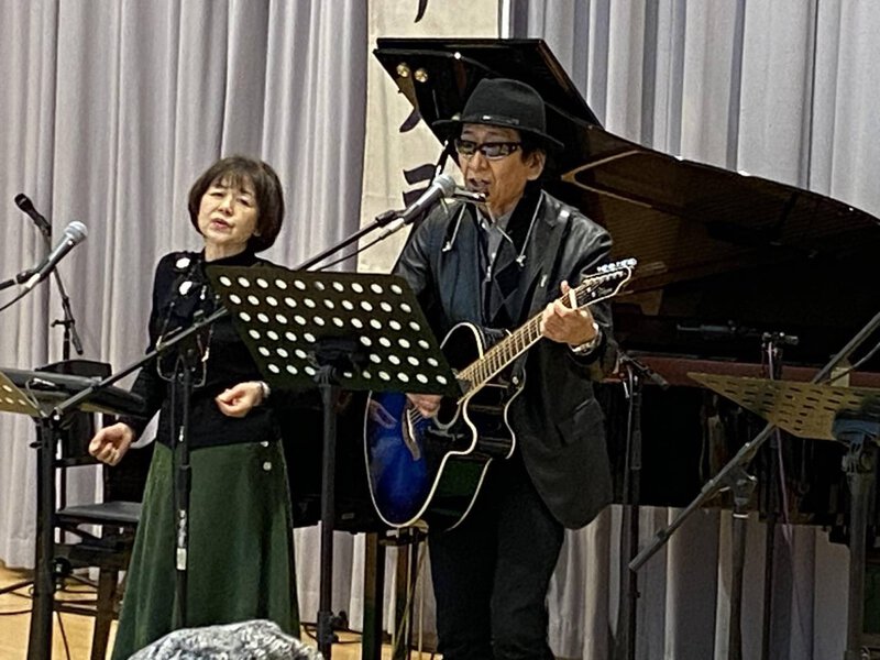 浜名湖フォークフェスティバル出演者紹介7組目 Eight Tree 浜名湖フォークフェスティバル出演者紹介7組目 Eight Tree