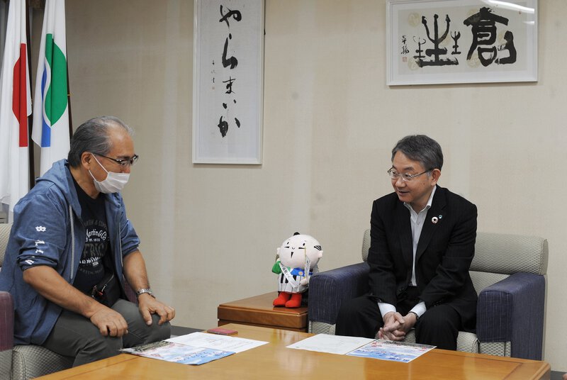 浜松市長表敬訪問「浜名湖フォークフェスティバル開催します!」 浜松市長表敬訪問「浜名湖フォークフェスティバル開催します!」
