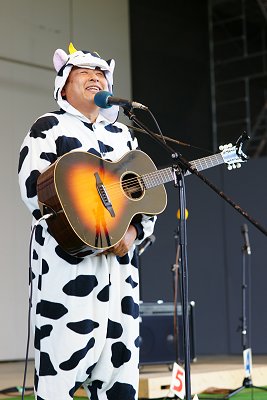 それぞれの衣装で