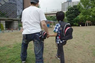 はまなこに“サメ”出没!