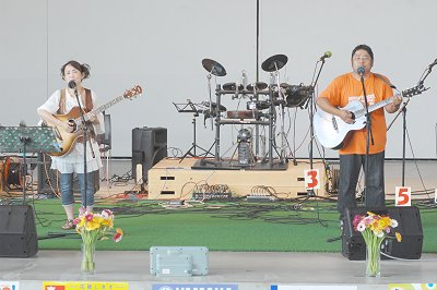 大きなお腹小さな体の「ちゃっともーもー」