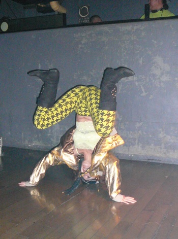 show case 1st stage NO.2