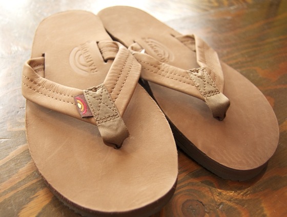 キングオブサンダル☆Rainbow Sandals入荷しました!