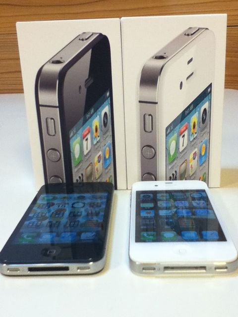 iPhone4Sを2台購入