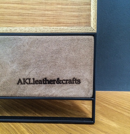 LIFE STYLE HOUSEのものづくり。 | AKI.leather&craftsの看板 LIFE STYLE HOUSEのものづくり。 | AKI.leather&craftsの看板