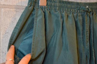 SILK が PANTS でも .....