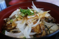 【弁天島】活魚料理『山本亭姉妹店太助』の牡蠣カバ丼
