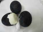 黒タマゴ