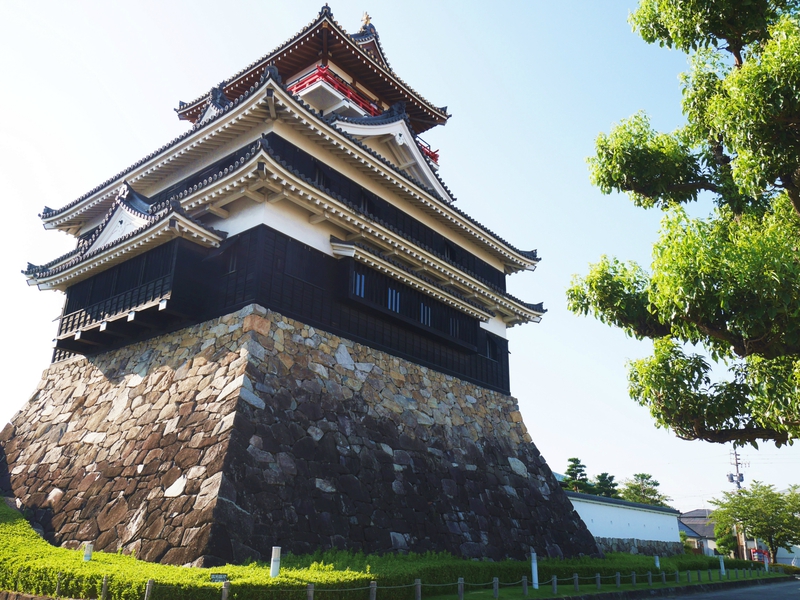 織田信長ゆかりの地、映画千と千尋のモデルとも噂される清州城は朱橋が綺麗! 織田信長ゆかりの地、映画千と千尋のモデルとも噂される清州城は朱橋が綺麗!