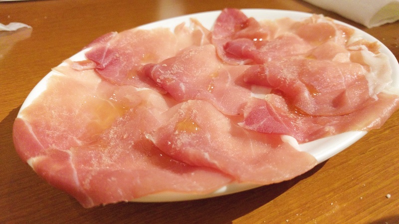 バールMabuchi EST!で忘年会、コース料理が手軽で楽しめて良い バールMabuchi EST!で忘年会、コース料理が手軽で楽しめて良い