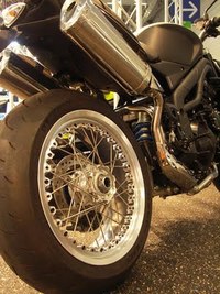 チューブレススポークホイール
