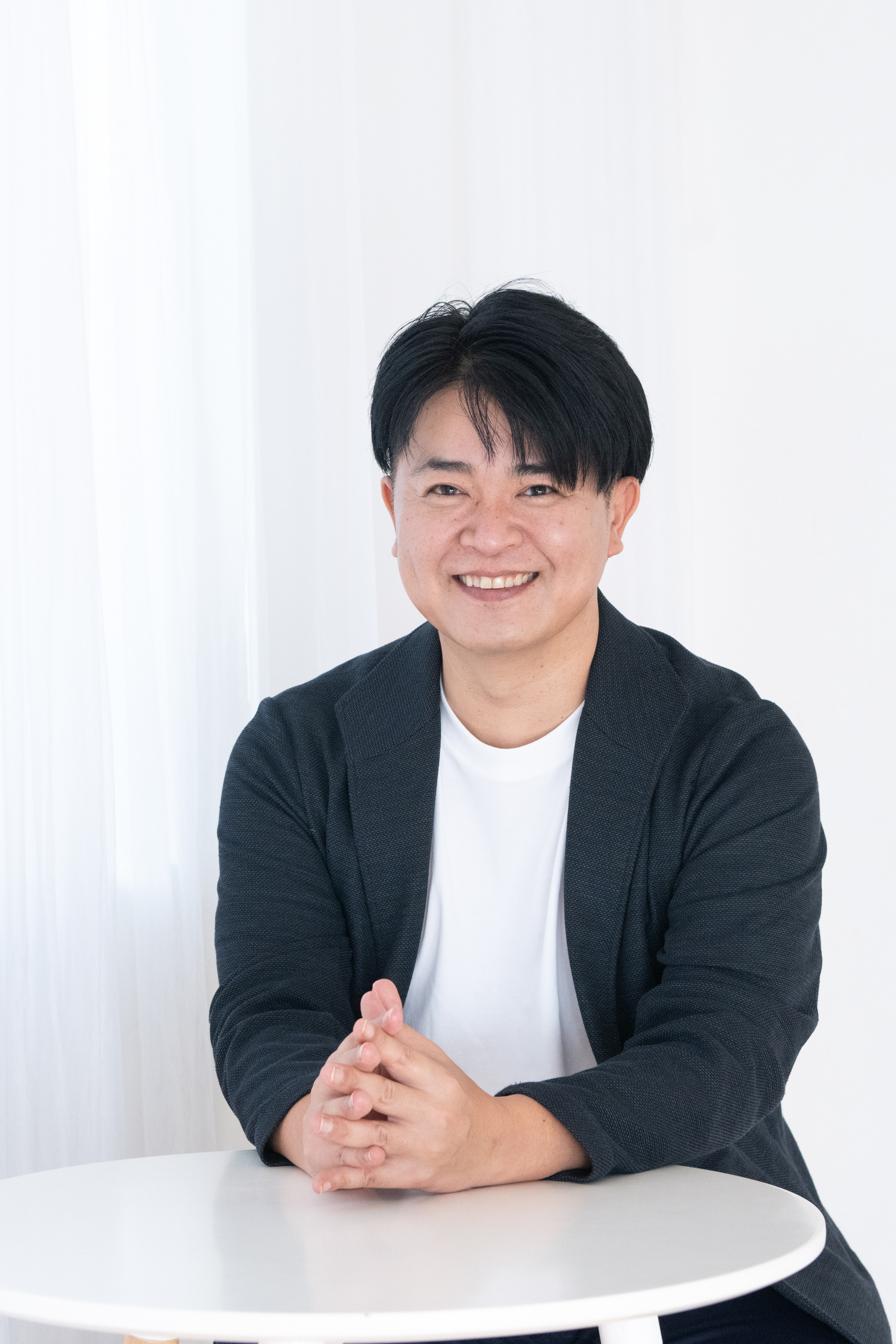 最終審査員紹介①小説家「いぬじゅん」先生 最終審査員紹介①小説家「いぬじゅん」先生