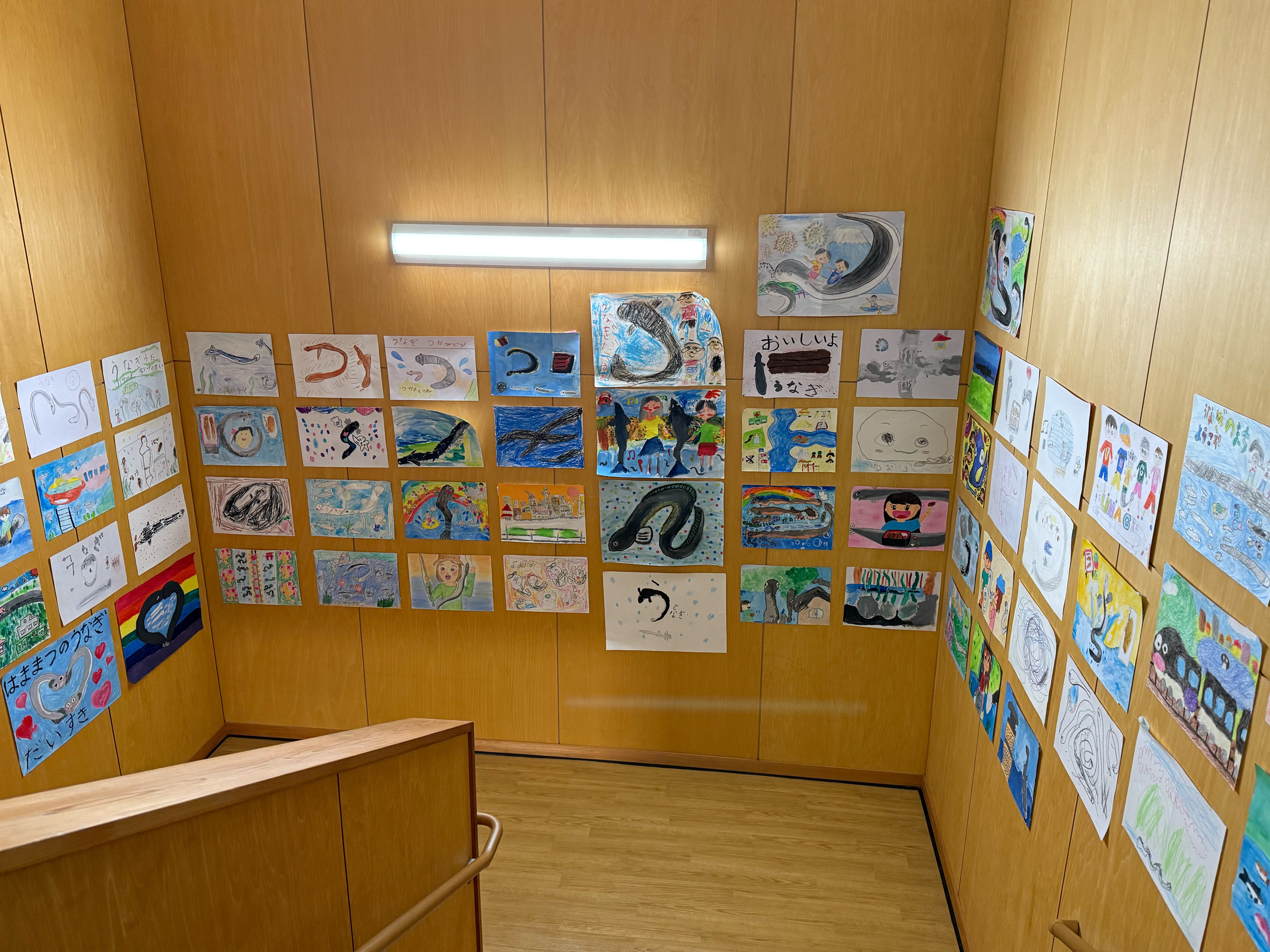 佳作作品の展示と今度について@第1回「うなぎの街」こども絵画コンクール 佳作作品の展示と今度について@第1回「うなぎの街」こども絵画コンクール