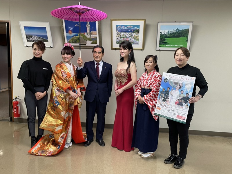 栁澤重夫御前崎市長の元へ表敬訪問に伺いました! 栁澤重夫御前崎市長の元へ表敬訪問に伺いました!