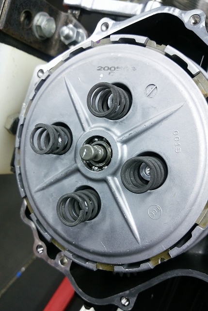 Ninja250Rエンジンも完成 Ninja250Rエンジンも完成