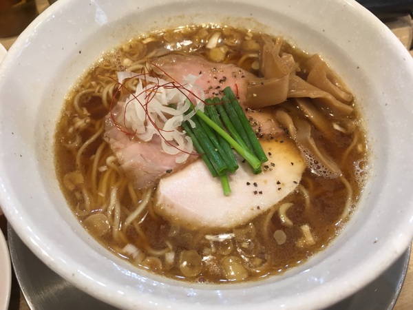 【静岡市葵区】麺屋 日出次 追いサバ節丸鶏らぁめん【街中】 【静岡市葵区】麺屋 日出次 追いサバ節丸鶏らぁめん【街中】