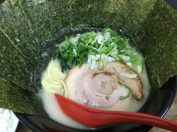 【焼津市】松壱家焼津店 塩豚骨のり増し 2017年1杯目 【焼津市】松壱家焼津店 塩豚骨のり増し 2017年1杯目