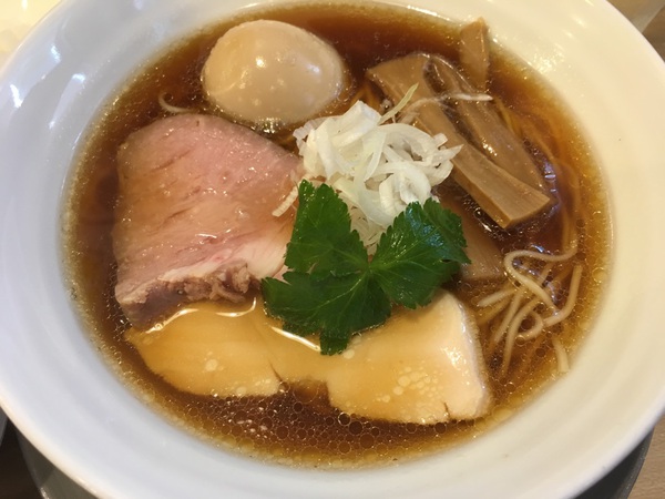 【静岡市葵区】麺屋 日出次 丸鶏味玉そば+玉ねぎ、まかない丼 【静岡市葵区】麺屋 日出次 丸鶏味玉そば+玉ねぎ、まかない丼