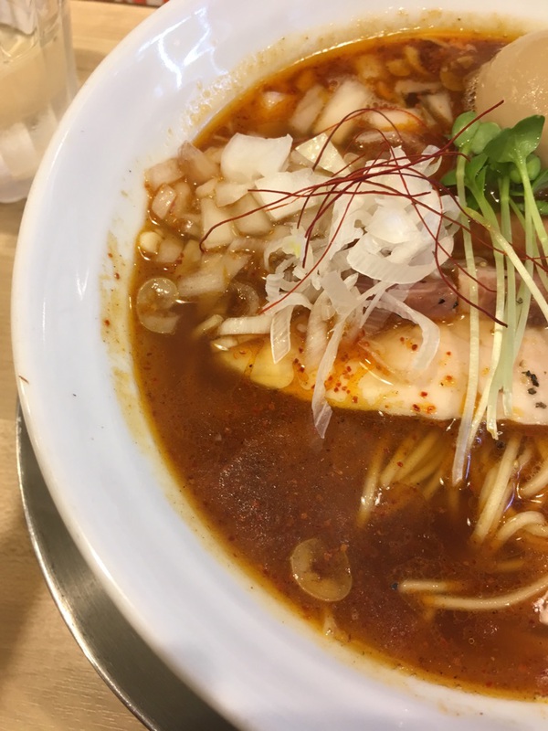 【静岡市葵区】麺屋 日出次 追い鯖節らぁめん 自家製ラー油VER.【街中】 【静岡市葵区】麺屋 日出次 追い鯖節らぁめん 自家製ラー油VER.【街中】