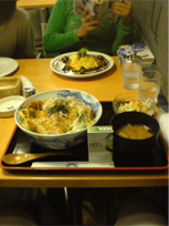 ゴルフ部を立ち上げます。