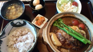 先に懇談会!?