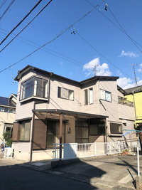 飯田小学校まで徒歩3分　４ＬＤＫ中古住宅の売出し開始です