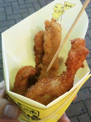 巷で話題のB級グルメ「金のとりから」を食す@渋谷