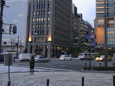 「東京へ行く」その２　～皇居お堀端付近を歩く～