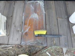 ウッドデッキの黒ずみは簡単にキレイになる