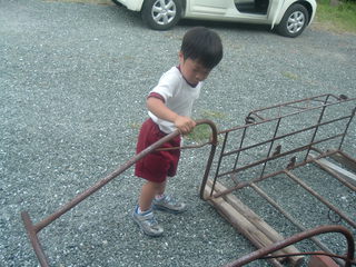 ４歳のＫちゃんも一生懸命