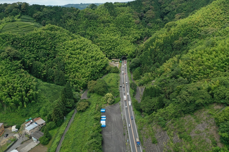 ドローンレーザーで測量イノベーション 静岡県袋井市の 株式会社アート総合設計