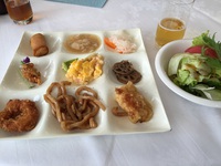 昨日から一泊二日で金沢に社員旅… 2015/06/07 10:38:54