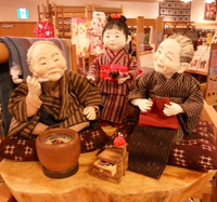 遠州綿紬のお人形さん♪