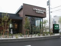 ドライブスルーのスタバでカフェ＆きんせいプロジェクト