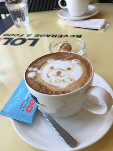 「LOLO cafe」のラテアート！