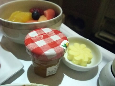 シンガポール航空ビジネスクラスの機内食（シンガポール→中部）