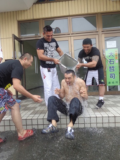 ICE WATER CHALLENGE　アイスウォーターチャレンジ　