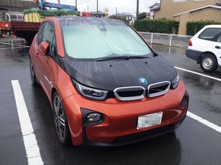 今日の社員駐車場シリーズ・リターンズ
