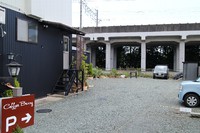 駐車場　Parking Space