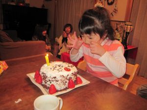 桃の節句に誕生日