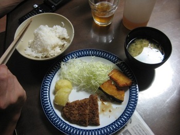 夜食